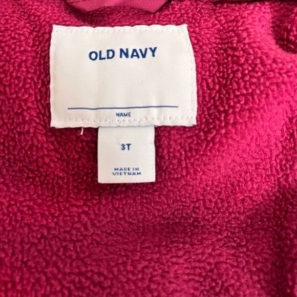 Old Navy Dark Rose Colored Vest   Sz 3T   EUC - Picture 3 of 4